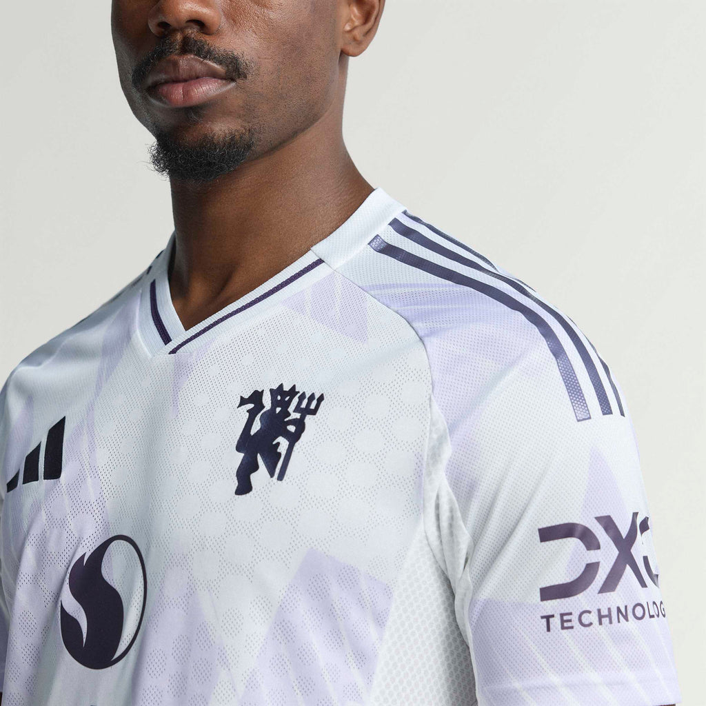 adidas Manchester United 25/26 Away Authentic Jersey