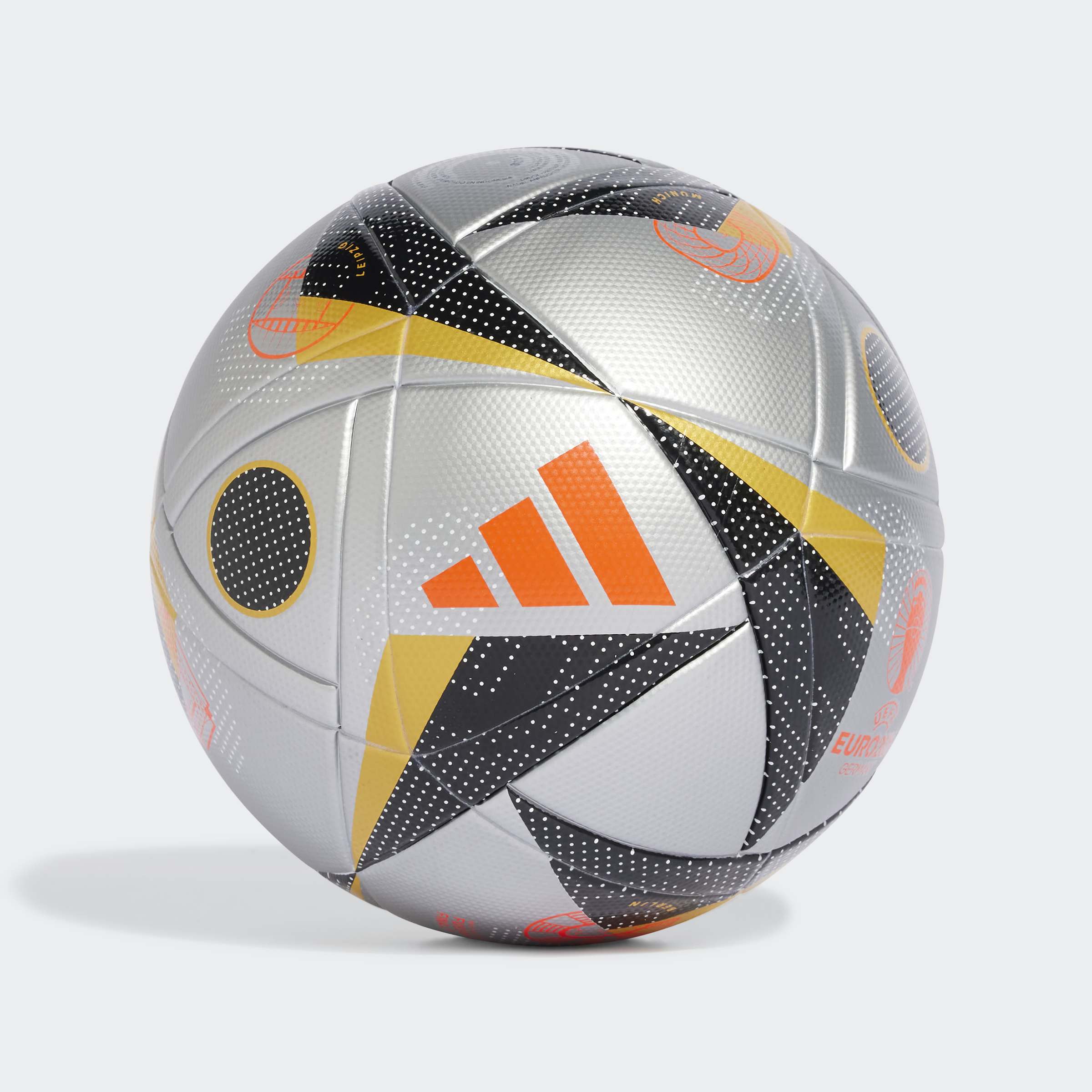 adidas Fussballliebe Final League Ball