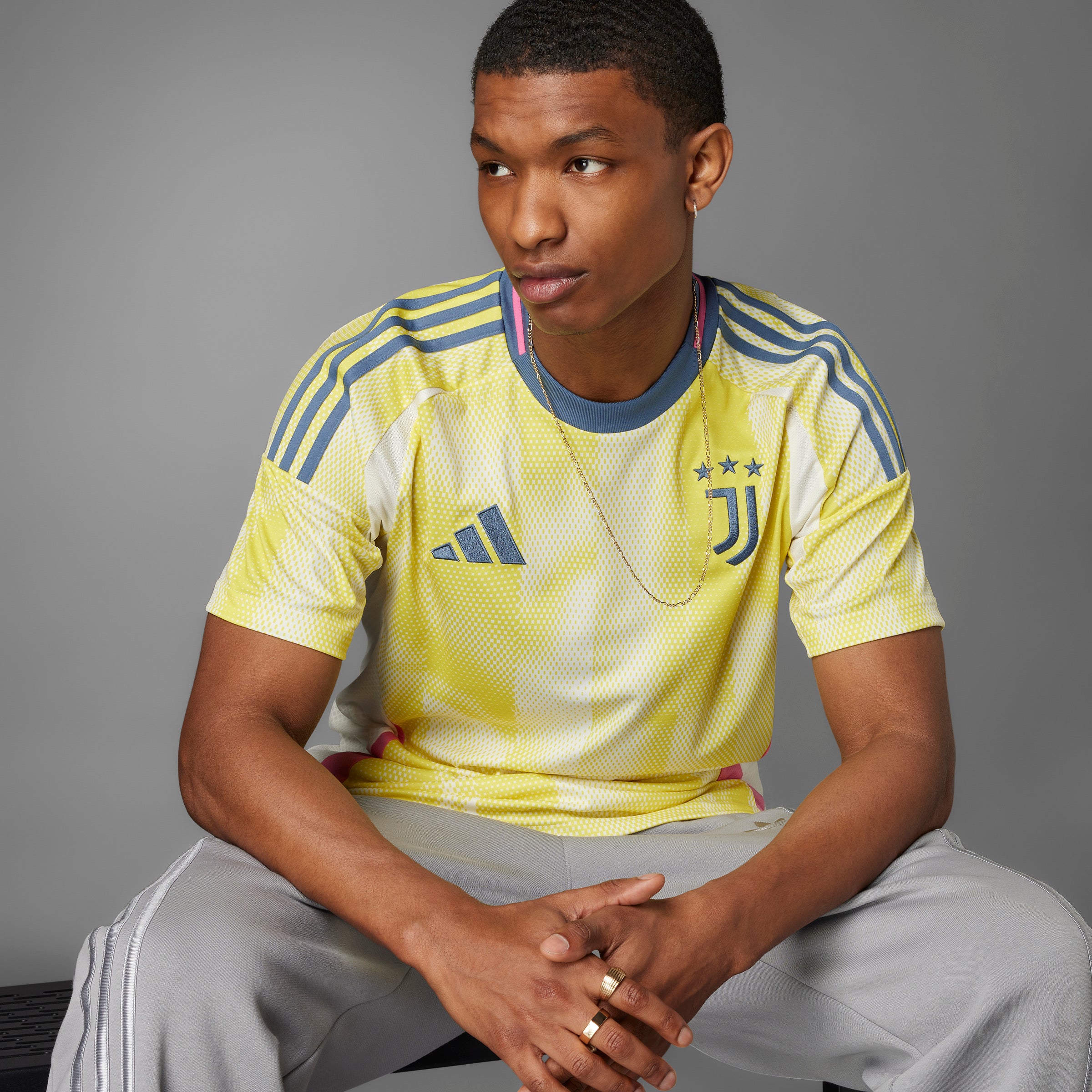 adidas Juventus 24/25 Away Jersey