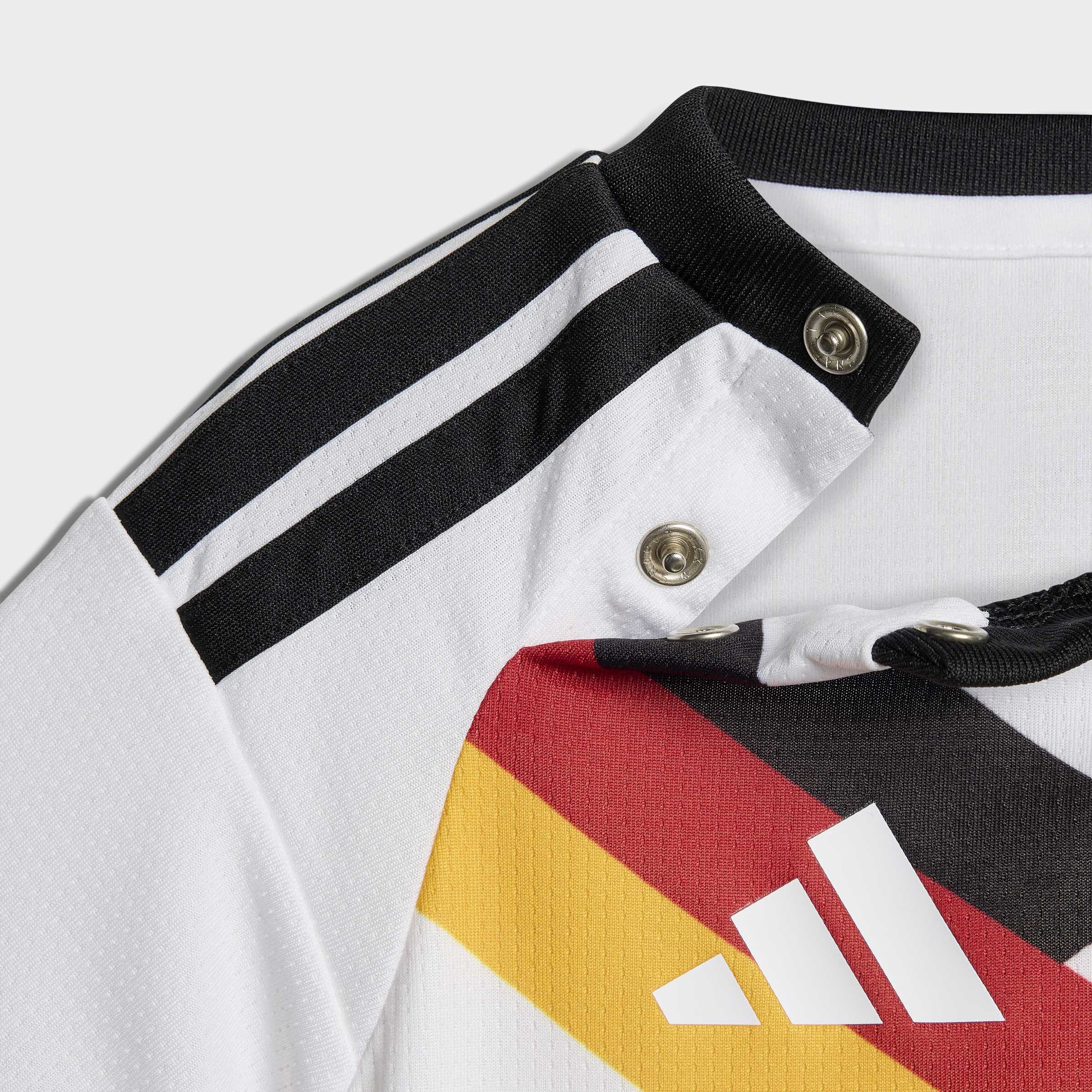 adidas Germany 26 Home Replica Baby Kit