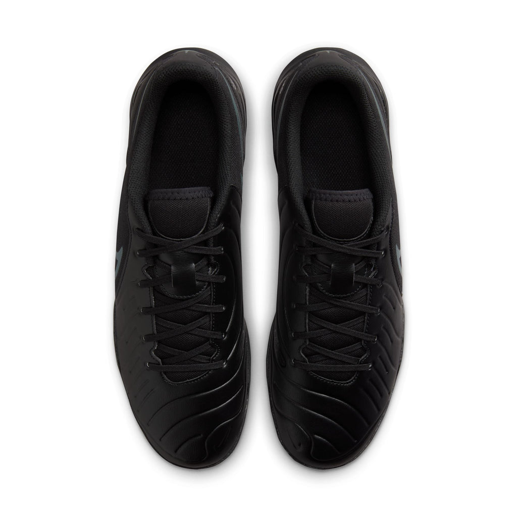 Nike Tiempo Legend 10 Club Indoor-Court Low-Top Soccer Shoes