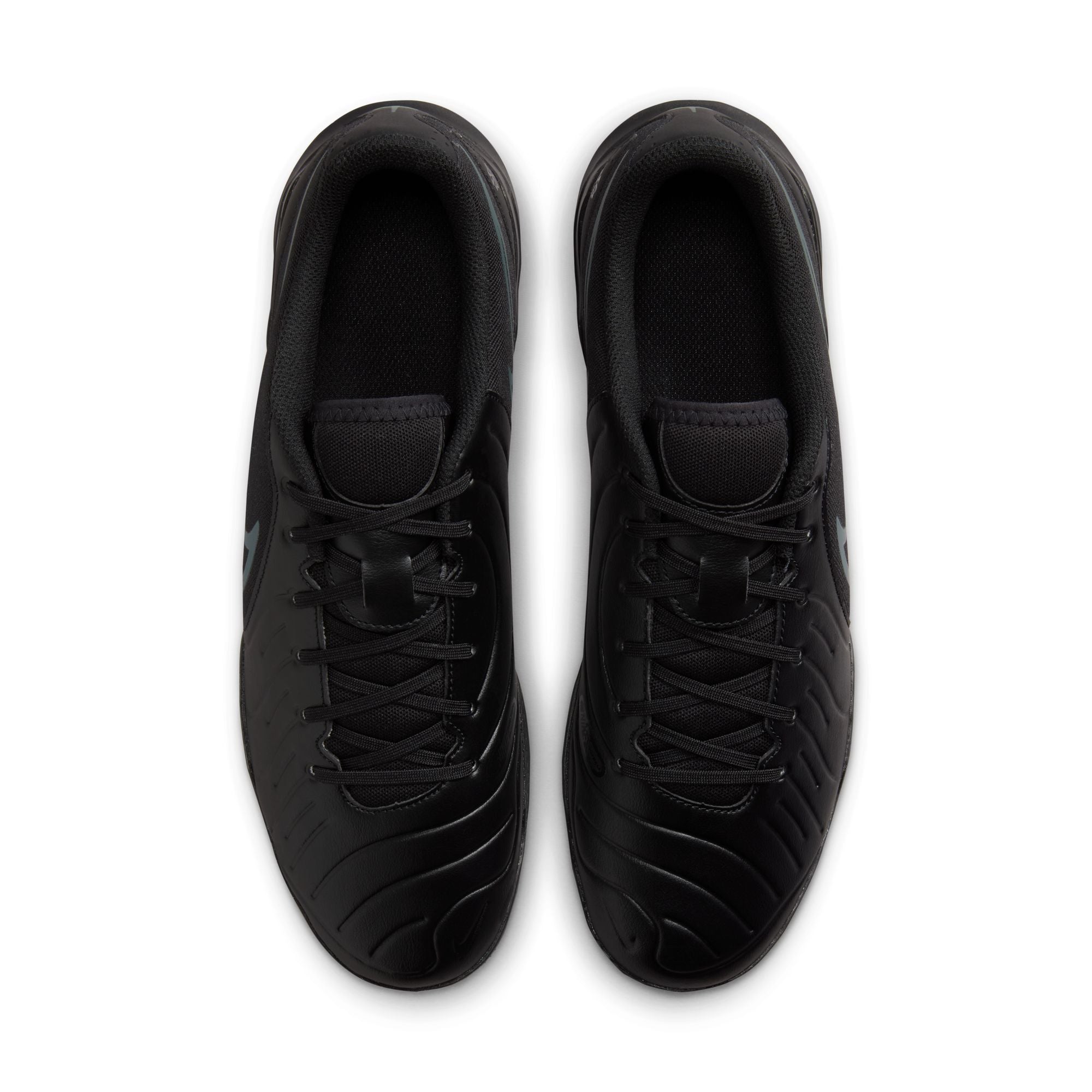 Nike Tiempo Legend 10 Club Indoor-Court Low-Top Soccer Shoes