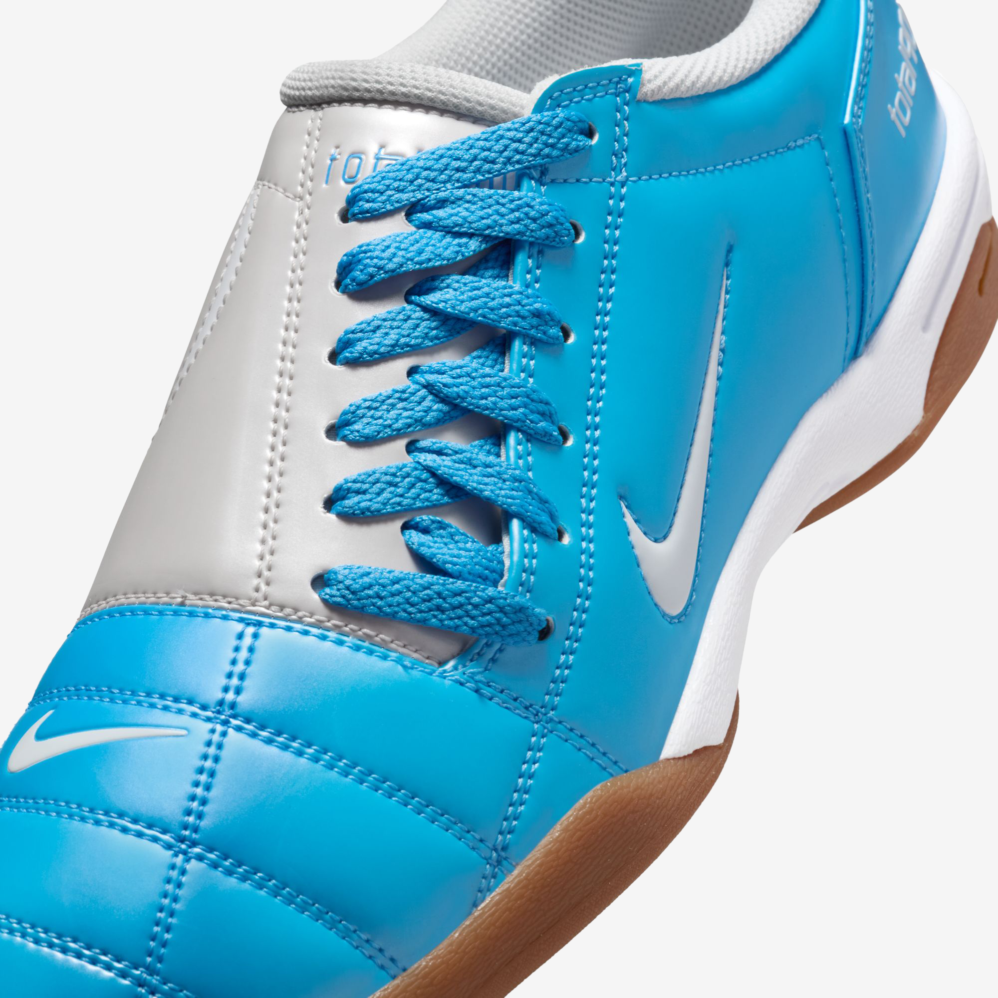 Nike Total 90 Men's Shoes