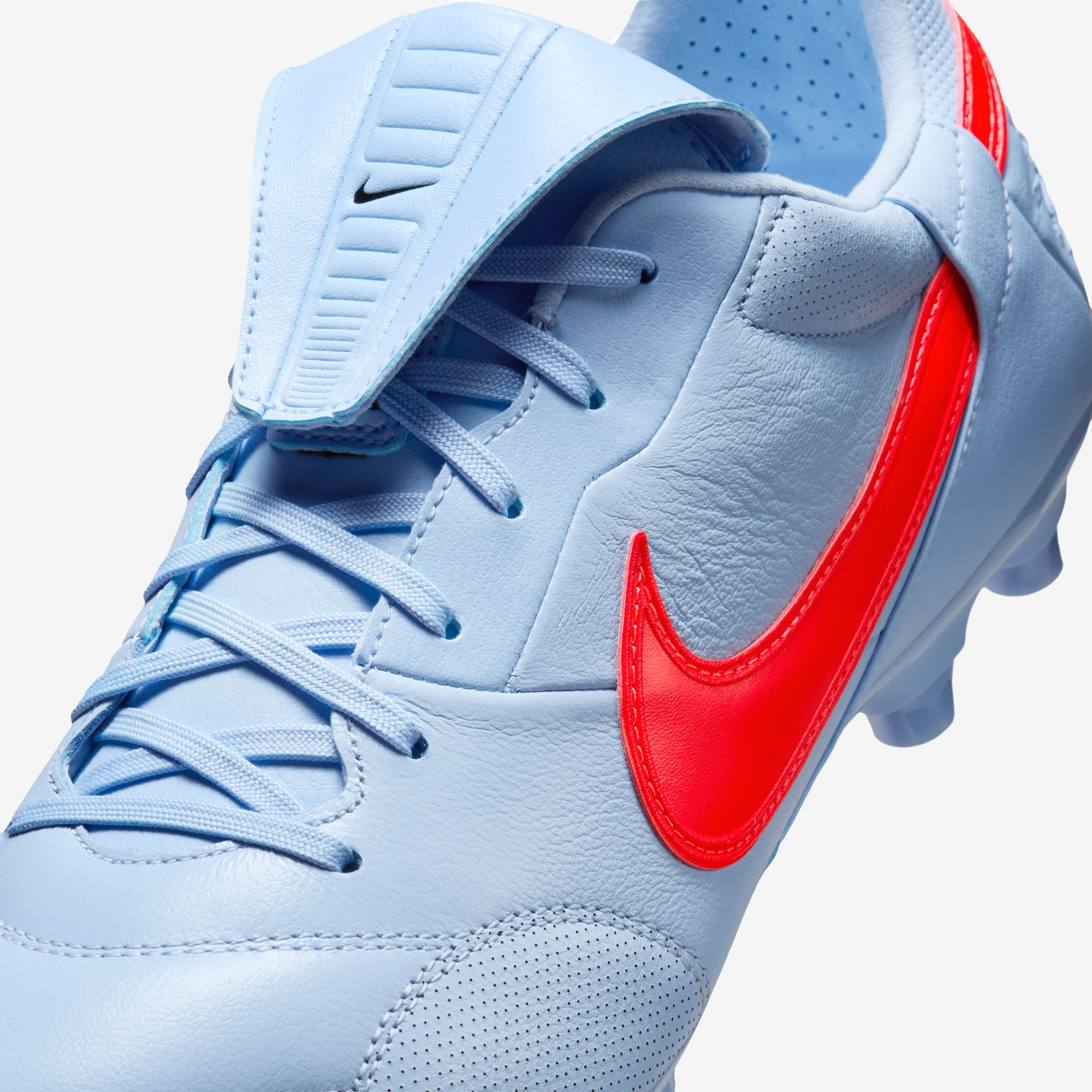Nike Premier 3 Firm-Ground Low-Top Soccer Cleats