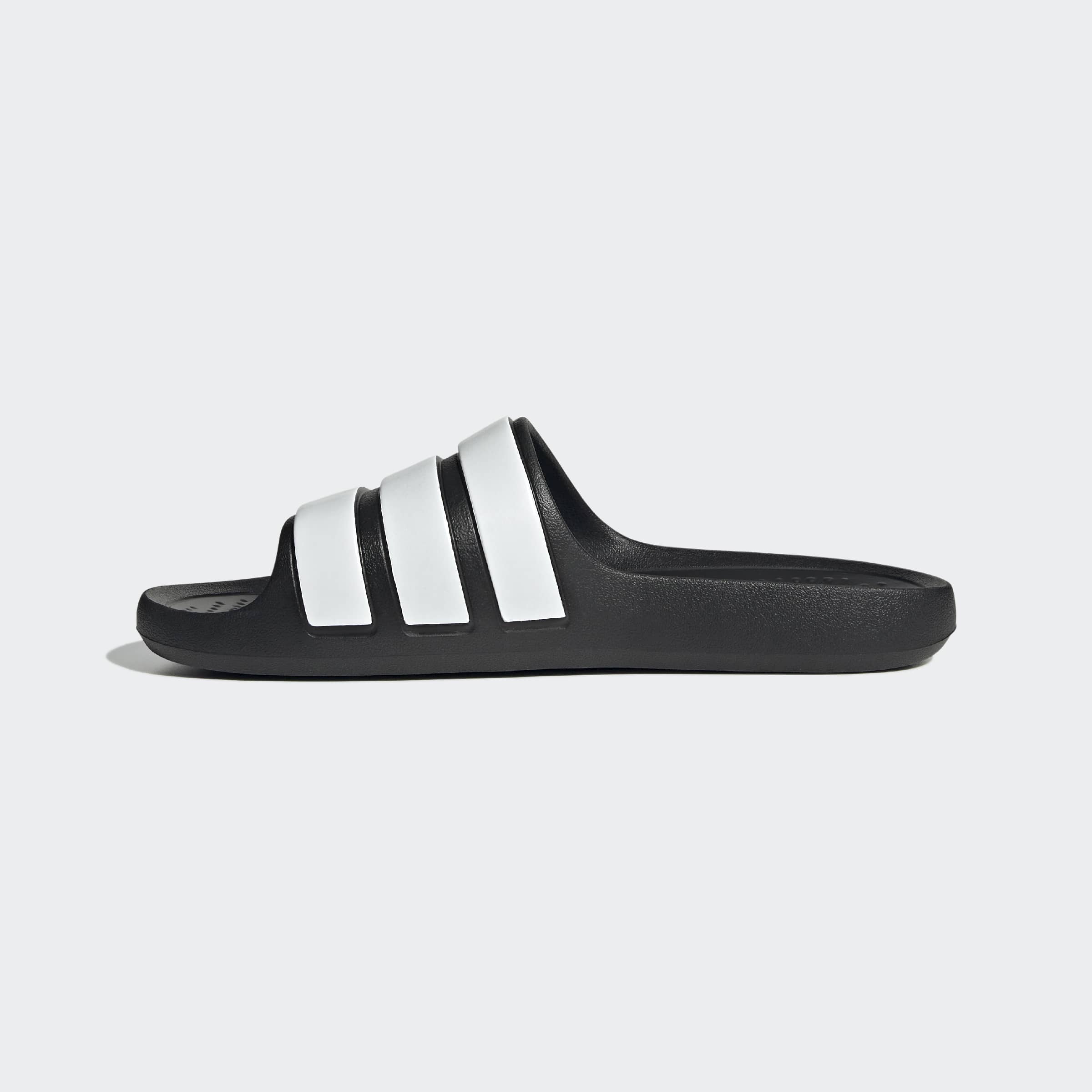 adidas Adilette Flow Slides