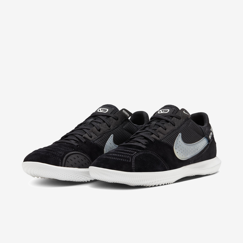 Nike Streetgato Low-Top Soccer Shoes