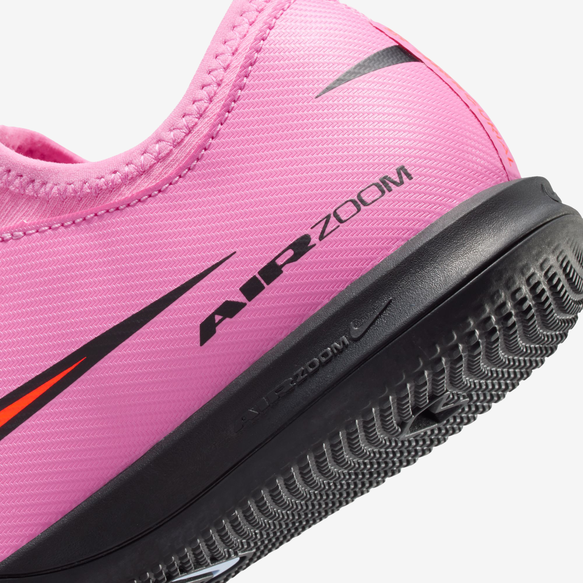 Nike Jr. Mercurial Vapor 16 Academy Younger/Older Kids' Indoor/Court Low-Top Soccer Shoes