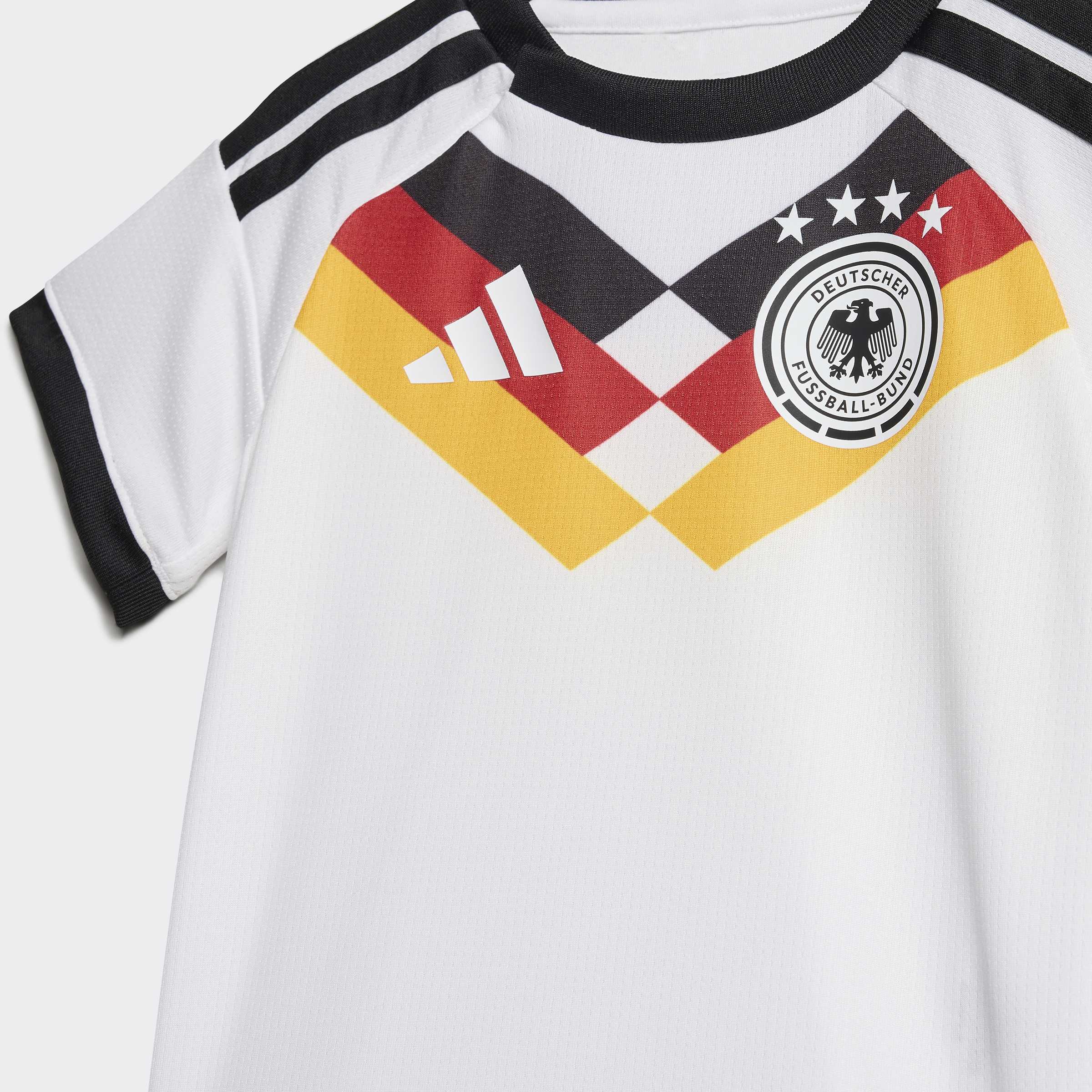 adidas Germany 26 Home Replica Baby Kit