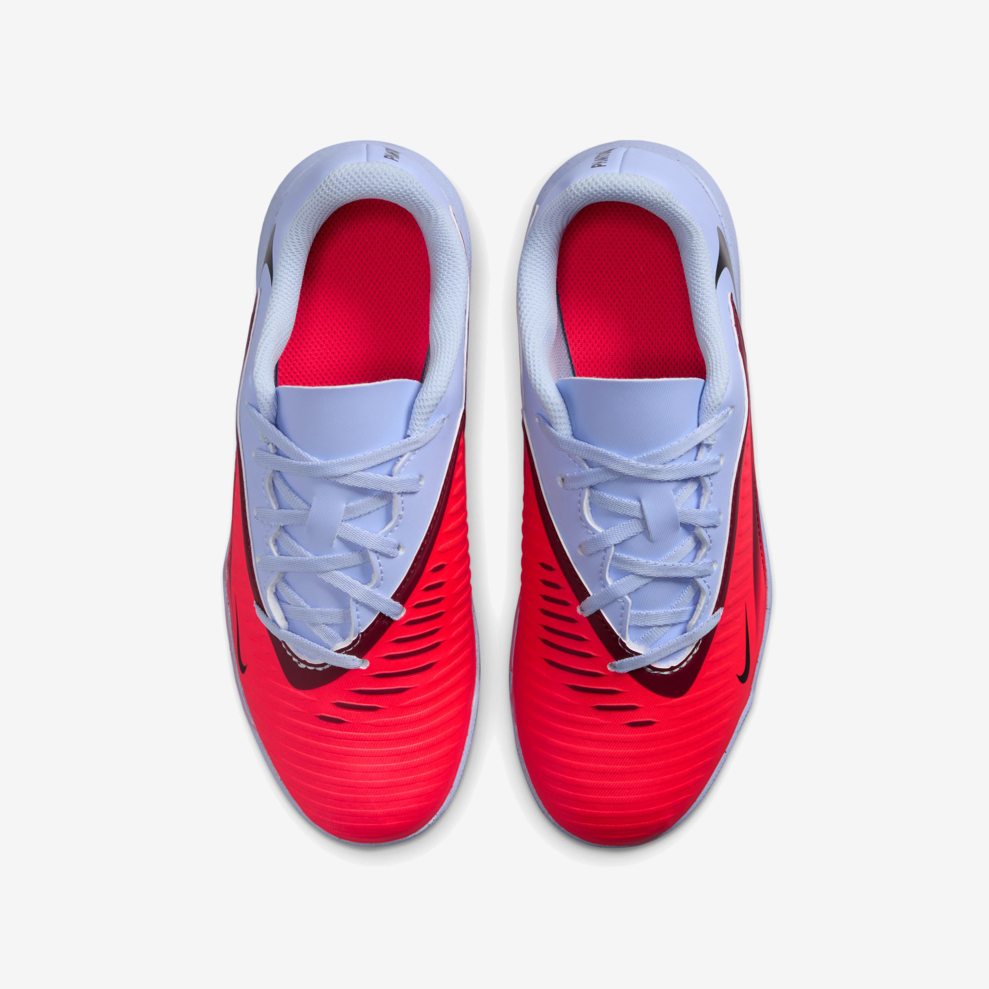 Nike Jr. Phantom 6 Low Club Younger/Older Kids' Turf Soccer Shoes